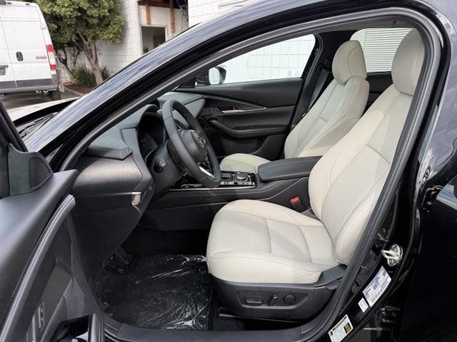 New 2025 MAZDA CX-30 AWD 2.5 S w/ Preferred Package image 16