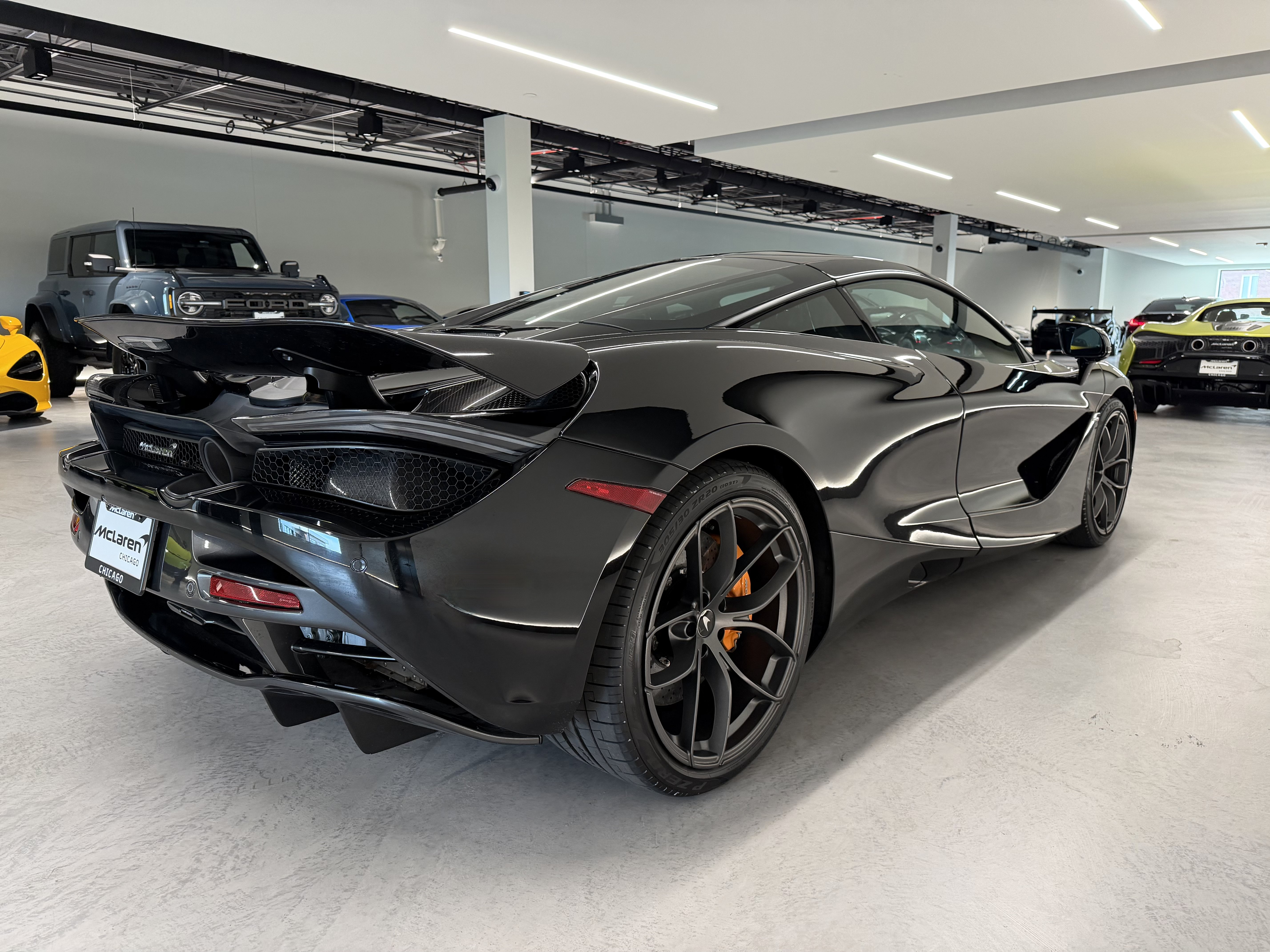 Used 2020 McLaren 720S Performance RWD image 6