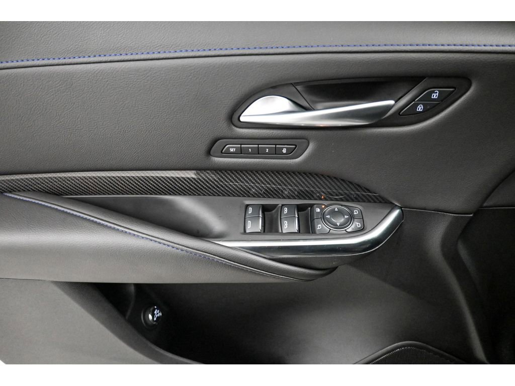 Used 2024 Cadillac XT4 Sport image 8