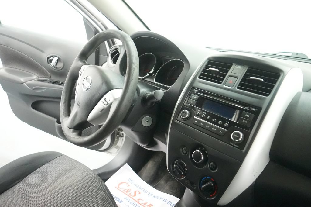 Used 2017 Nissan Versa SV FWD image 22