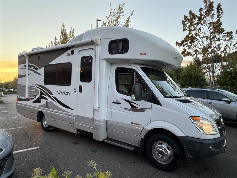 Used 2008 Dodge Sprinter 3500 RWD image 7