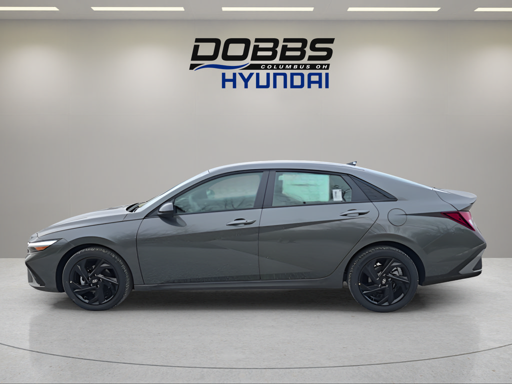 Certified 2026 Hyundai Elantra Sport FWD image 2