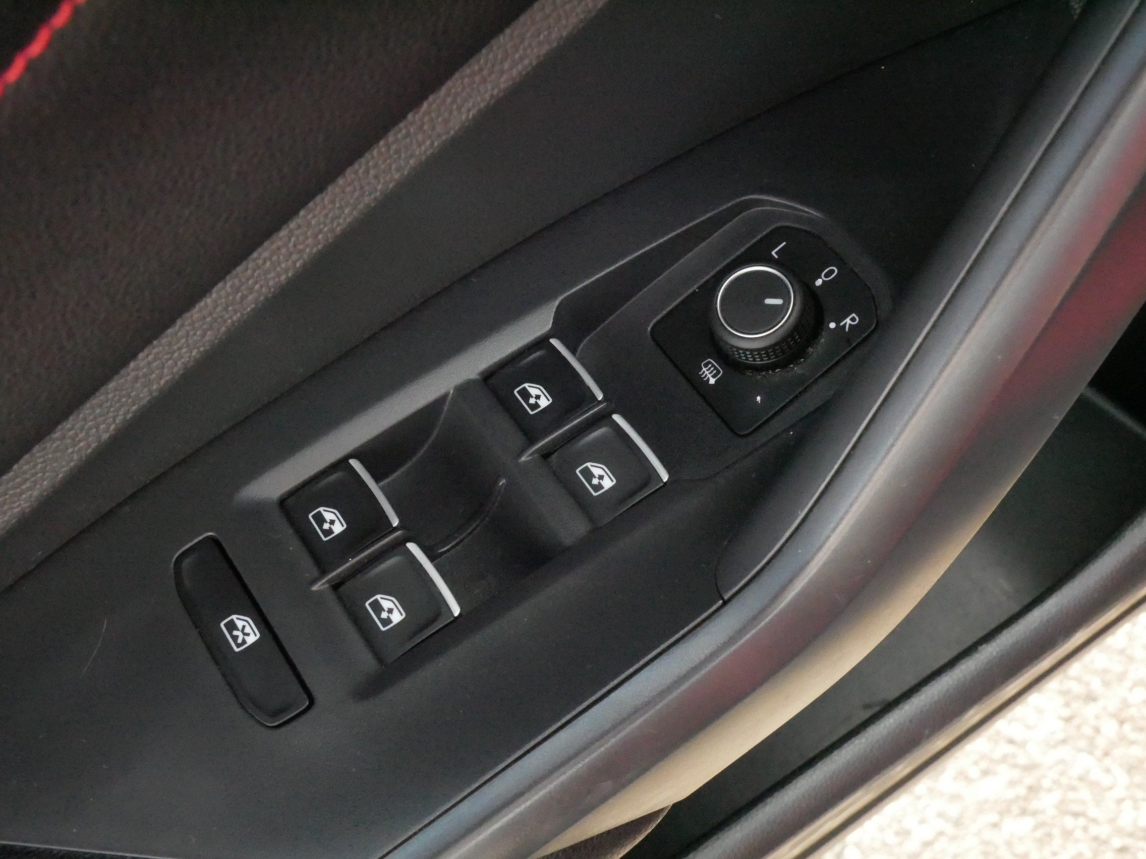 Certified 2022 Volkswagen Jetta GLI Autobahn FWD image 19