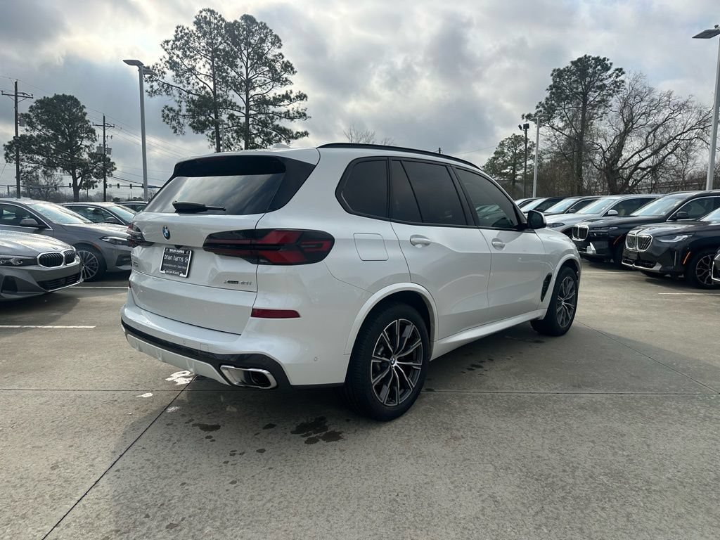 Certified 2025 BMW X5 xDrive40i w/ M Sport Package image 6