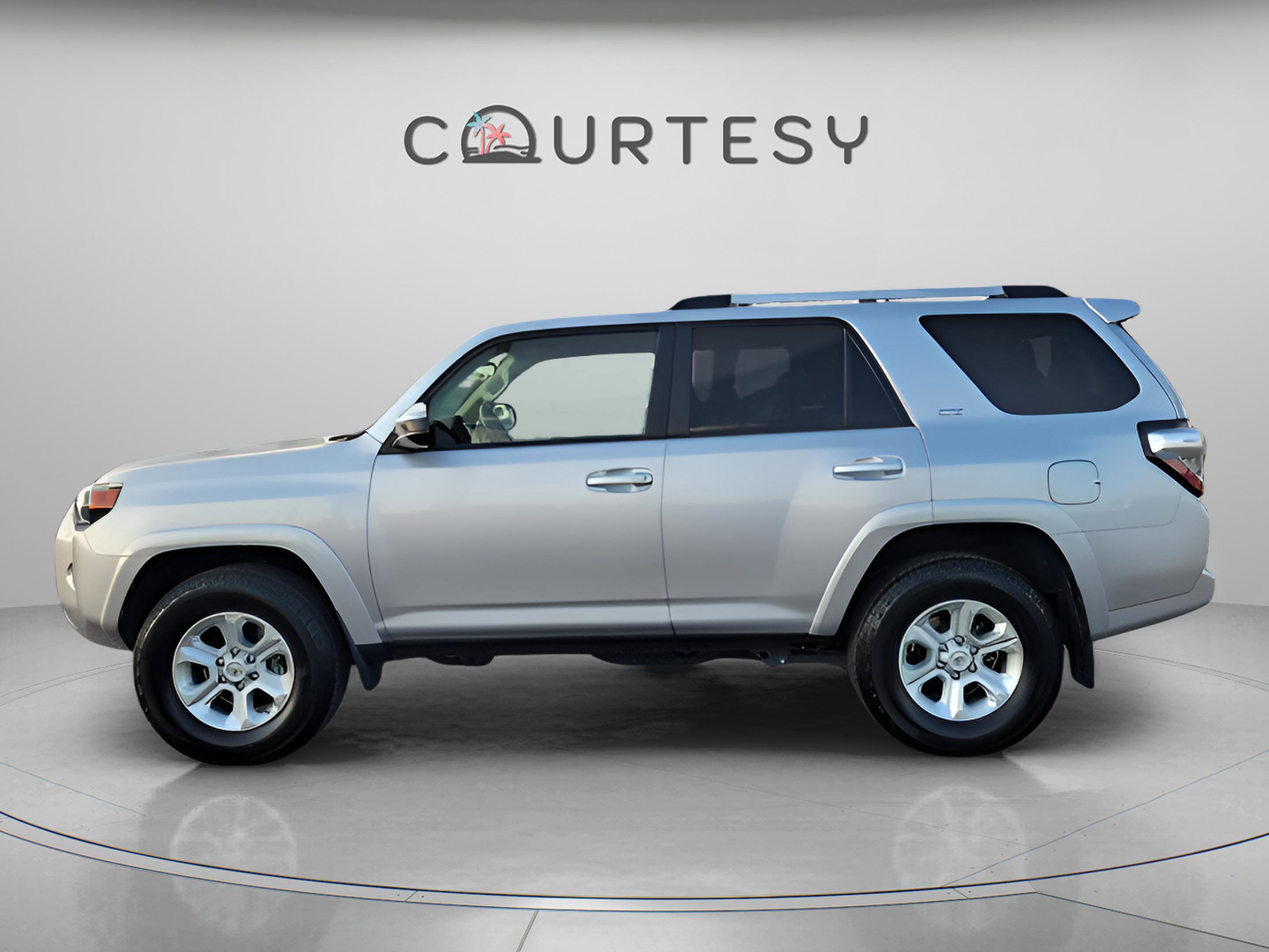 Certified 2019 Toyota 4Runner SR5 image 2