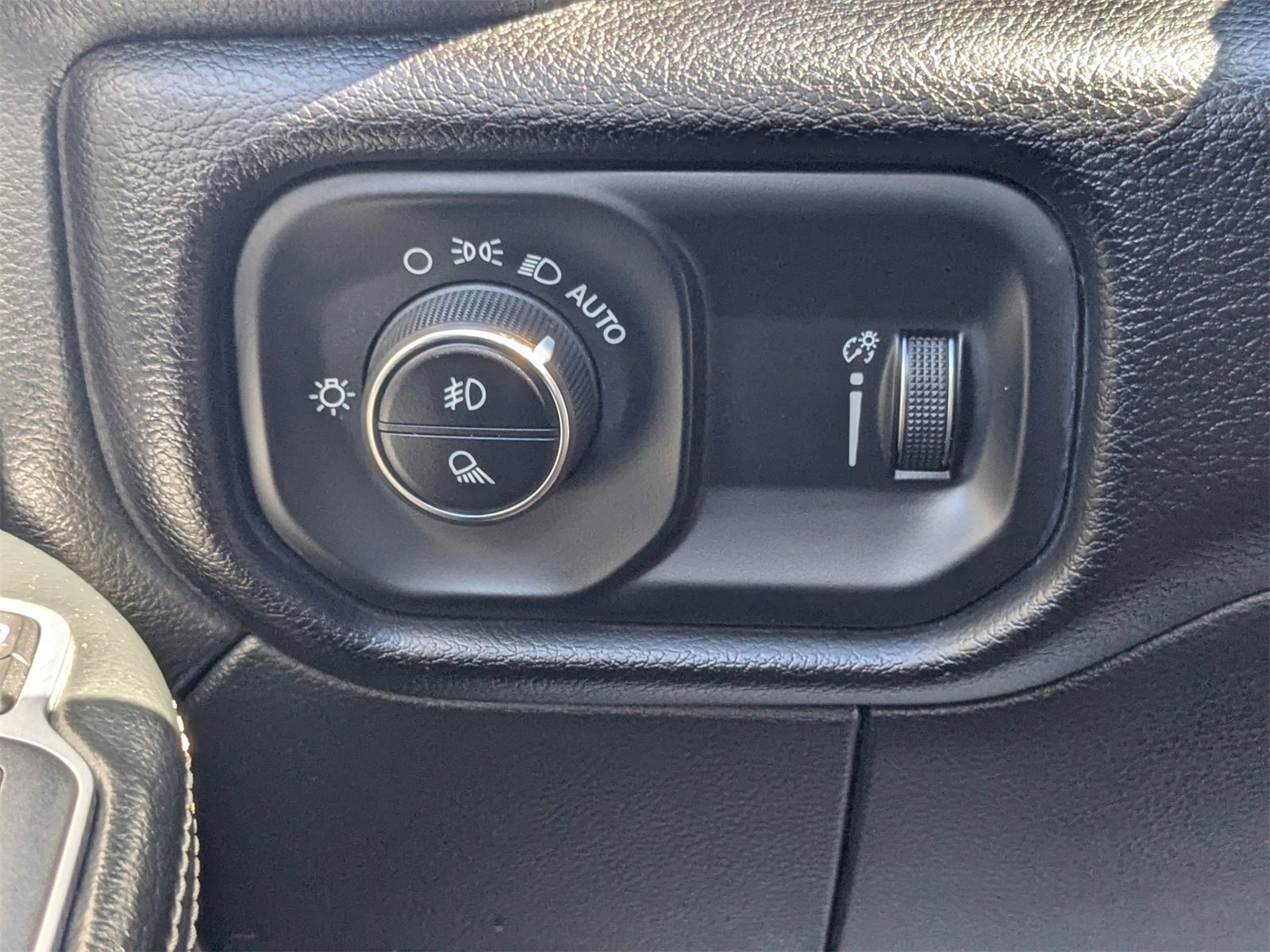 Used 2024 RAM 2500 Big Horn image 23