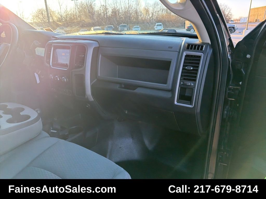 Used 2016 RAM 2500 Tradesman w/ Chrome Appearance Group image 97