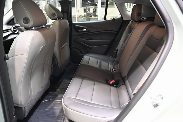 New 2026 Chevrolet Trax ACTIV w/ Sunroof Package image 11