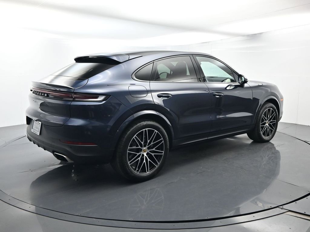 Certified 2024 Porsche Cayenne Coupe image 15