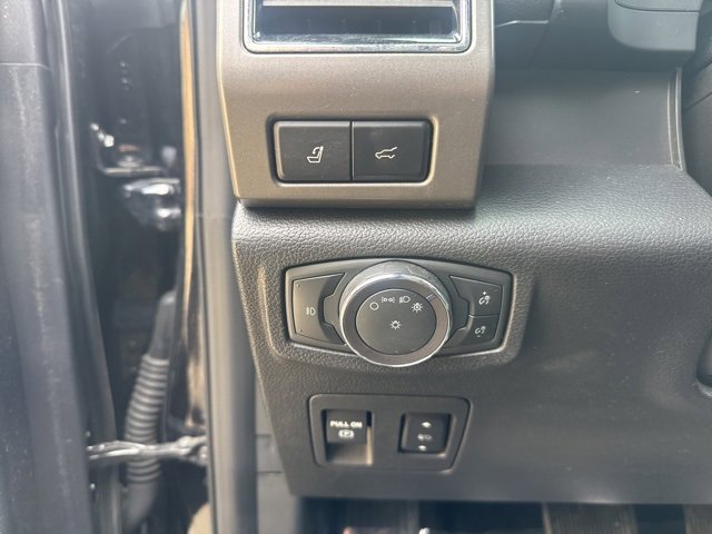 Used 2019 Ford Expedition XLT w/ Equipment Group 202A image 13