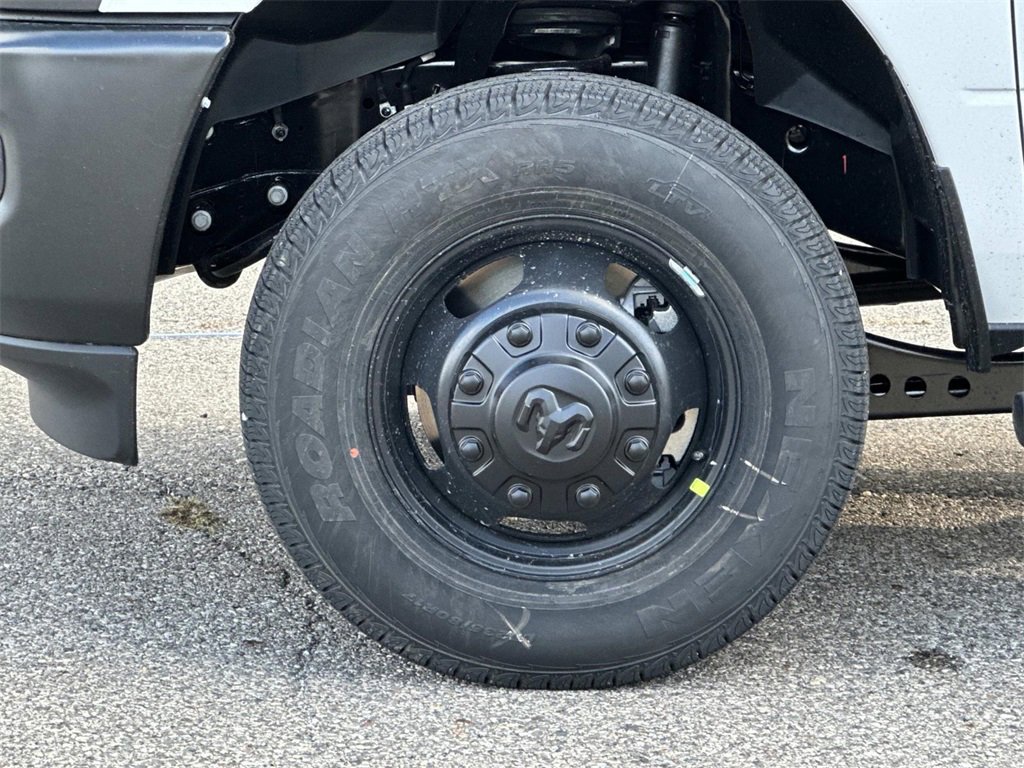 New 2026 RAM 3500 Tradesman image 8