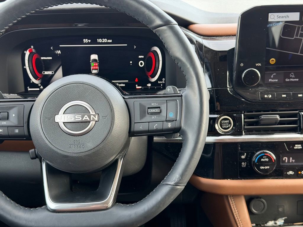 Used 2023 Nissan Pathfinder Platinum w/ Cargo Package image 22