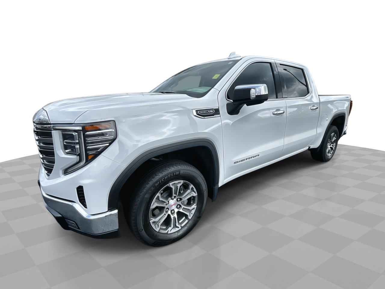 Used 2024 GMC Sierra 1500 SLT AWD/4WD image 1