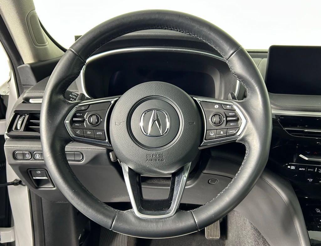 Used 2023 Acura MDX SH-AWD w/ Technology Package image 29