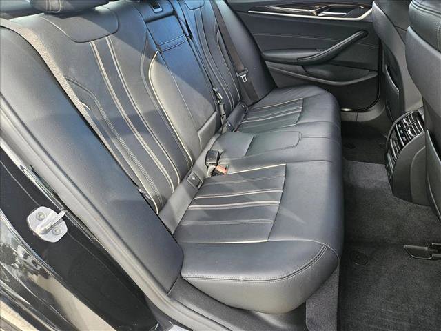 Used 2019 BMW 530i w/ Convenience Package image 19