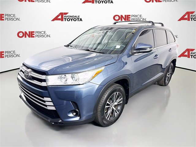 Certified 2019 Toyota Highlander LE video 3