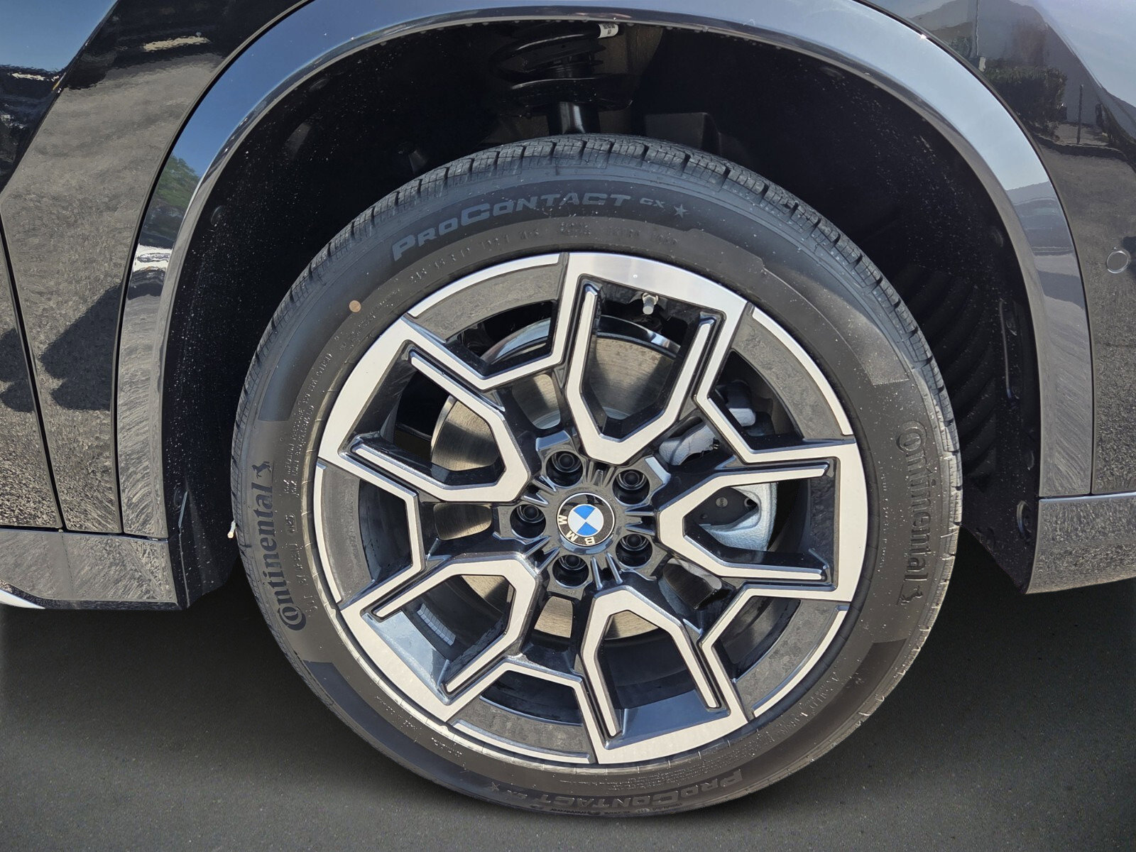 New 2026 BMW X1 xDrive28i w/ Convenience Package image 9