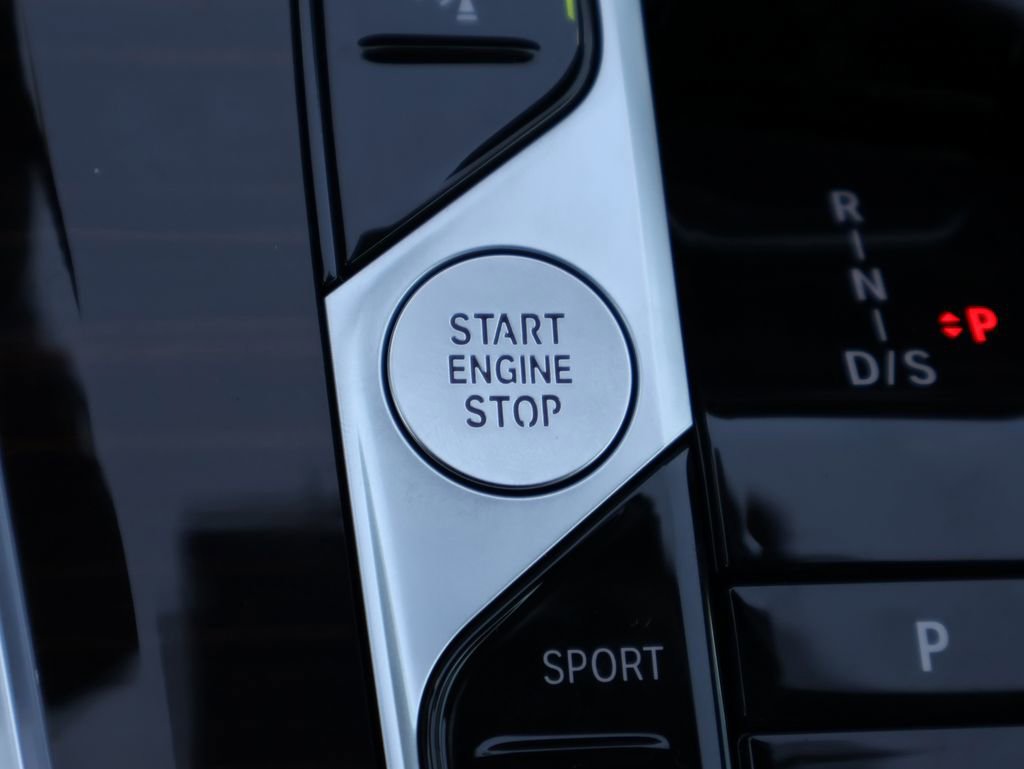 New 2026 BMW X5 xDrive40i w/ Climate Comfort Package image 30