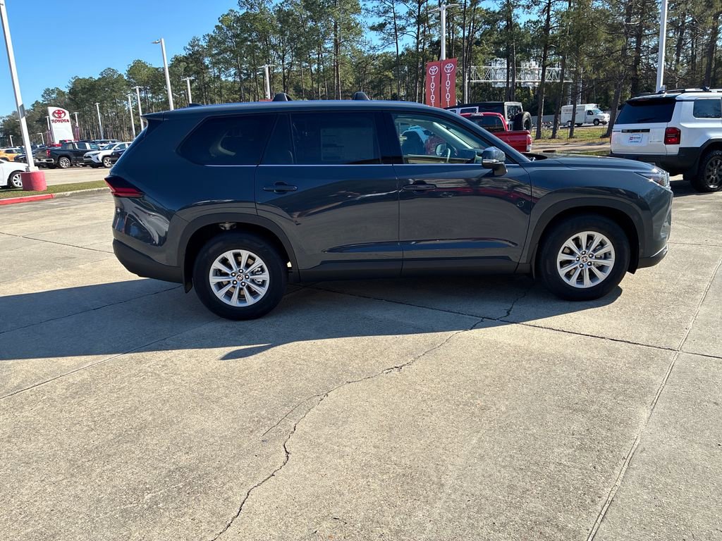 New 2026 Toyota Grand Highlander XLE image 8