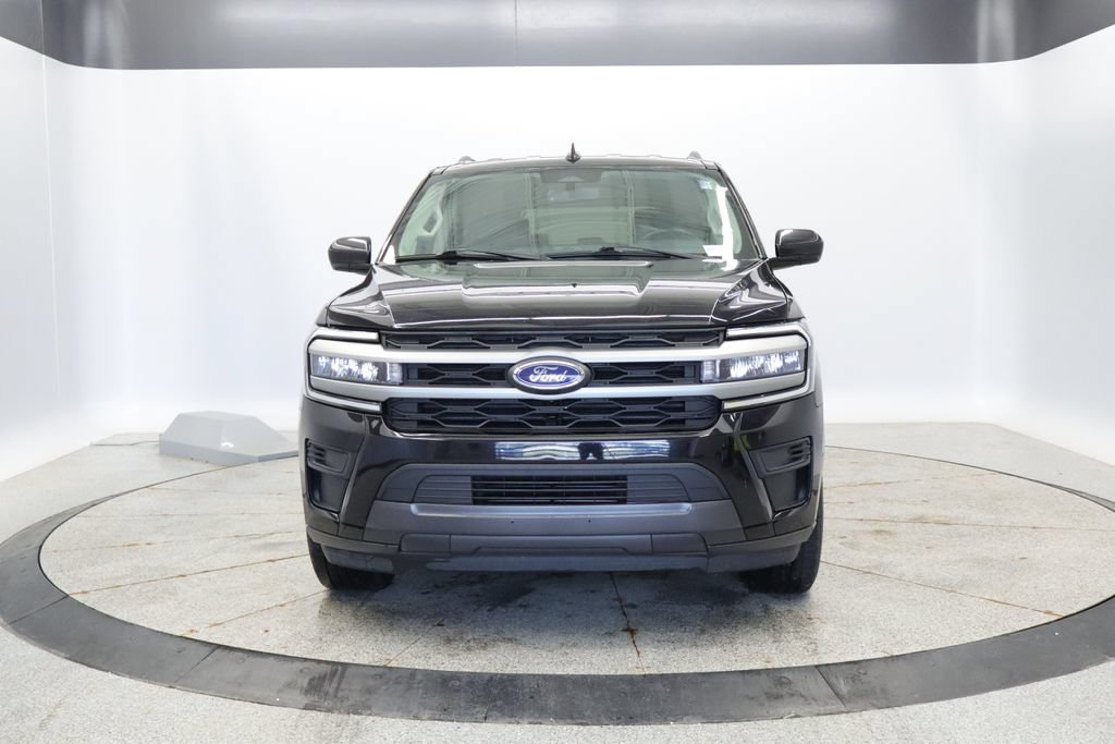 Used 2024 Ford Expedition XLT AWD/4WD image 11