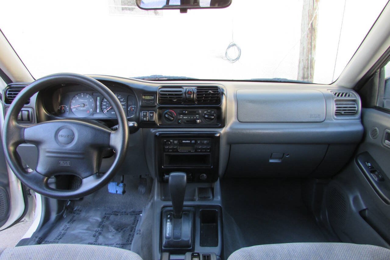 Used 1999 Isuzu Rodeo LS RWD image 39