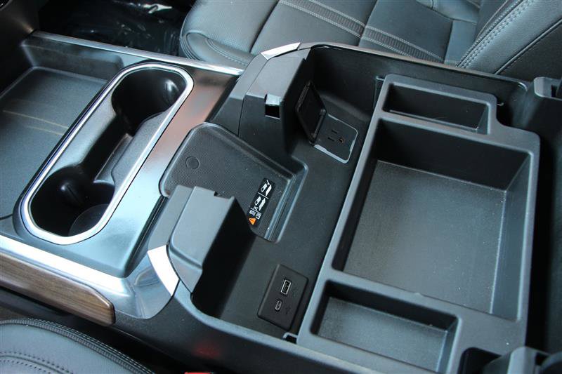 Used 2024 Chevrolet Silverado 2500 High Country w/ High Country Premium Package image 39