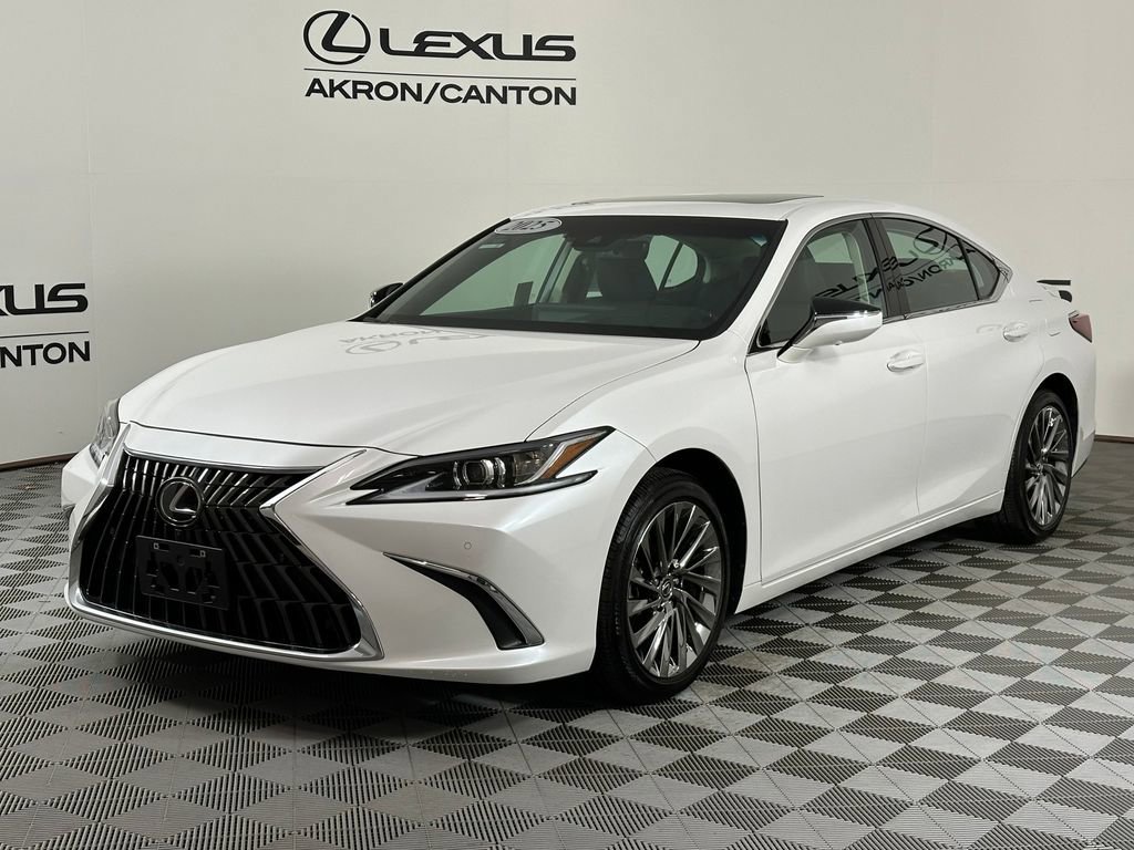 Used 2025 Lexus ES 350 Luxury w/ Technology Package image 12