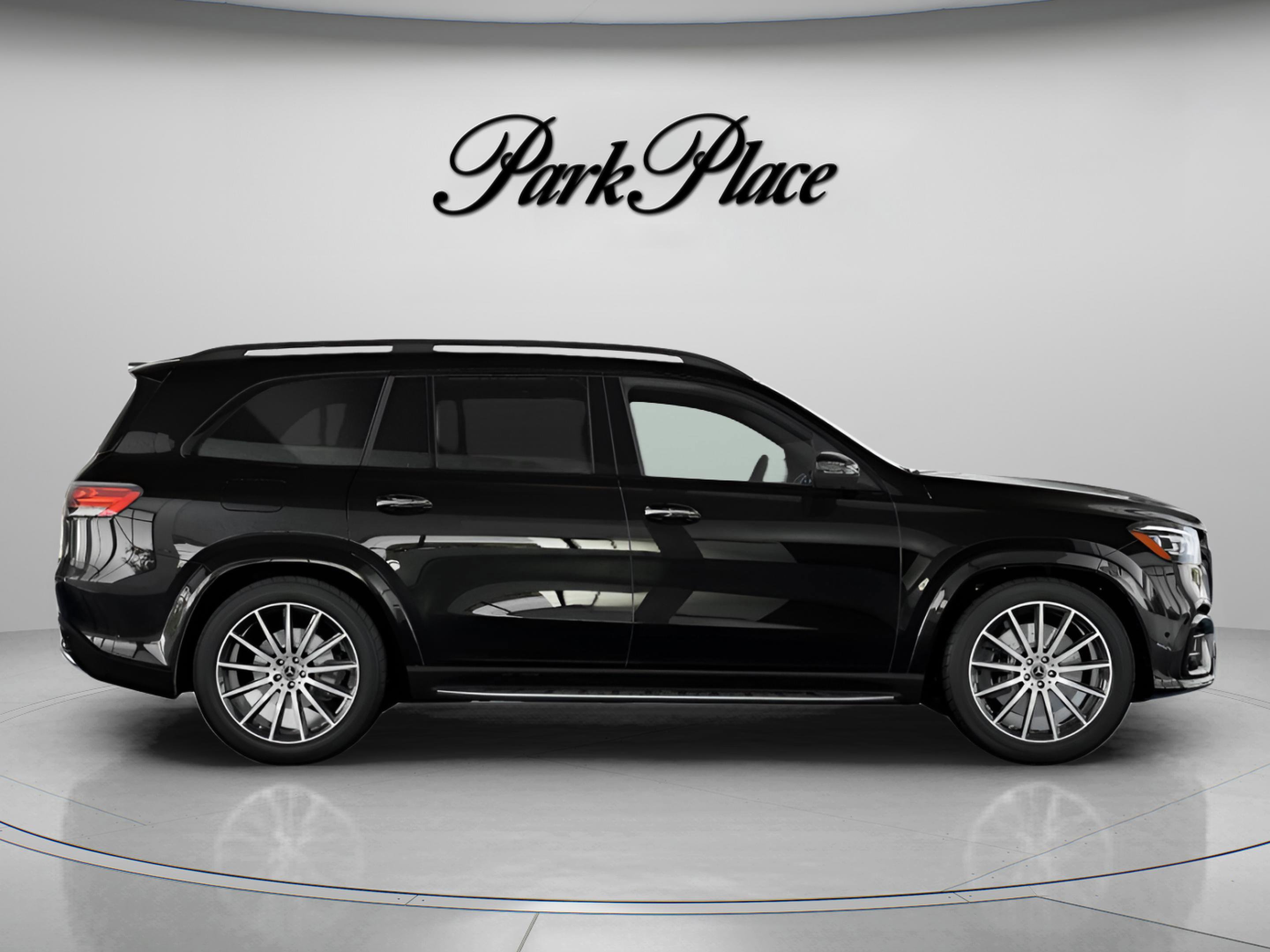 New 2026 Mercedes-Benz GLS 580 4MATIC image 24