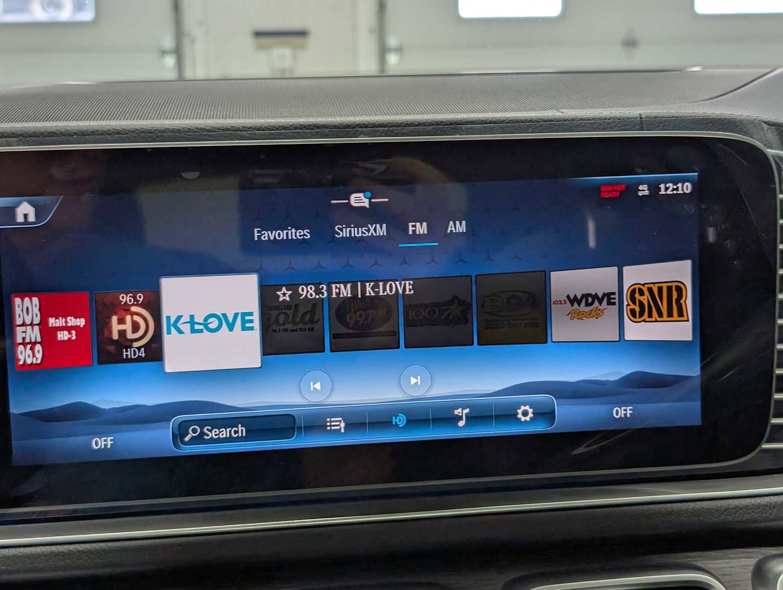 New 2026 Mercedes-Benz GLS 450 4MATIC image 28