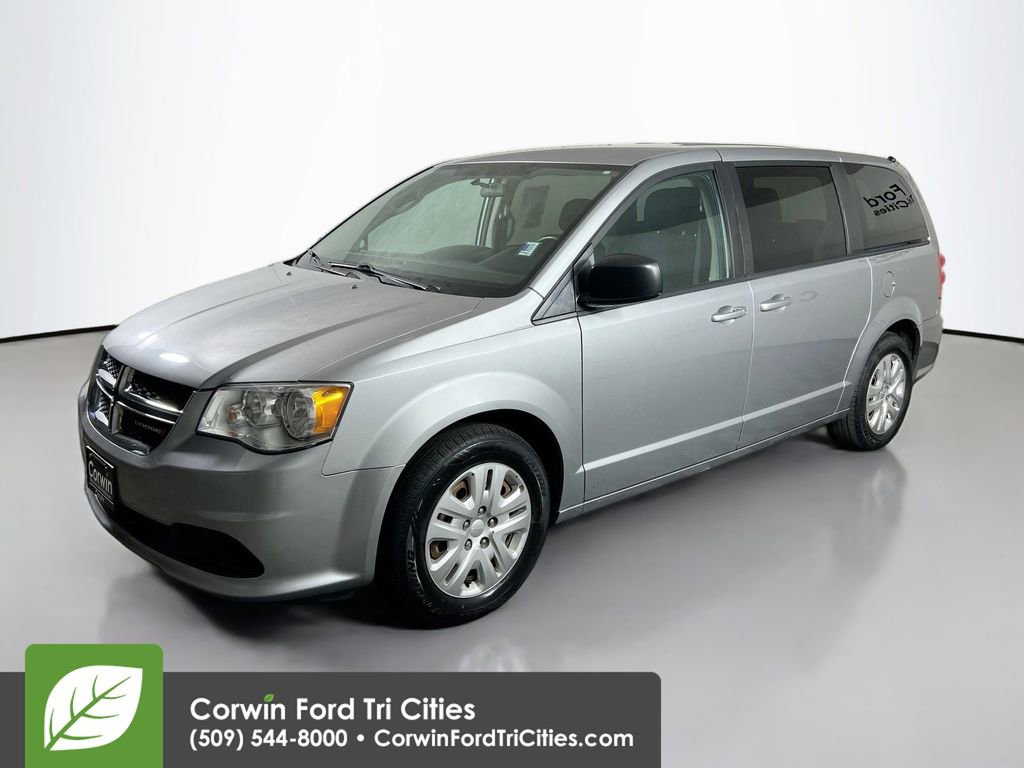 Used 2018 Dodge Grand Caravan SE image 5