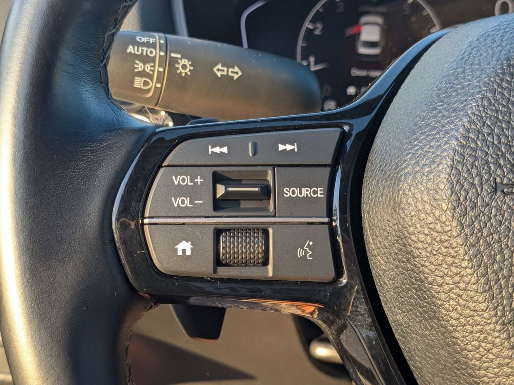 Used 2025 Honda Civic Sport image 25