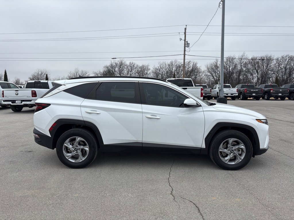 Used 2024 Hyundai Tucson SEL image 2