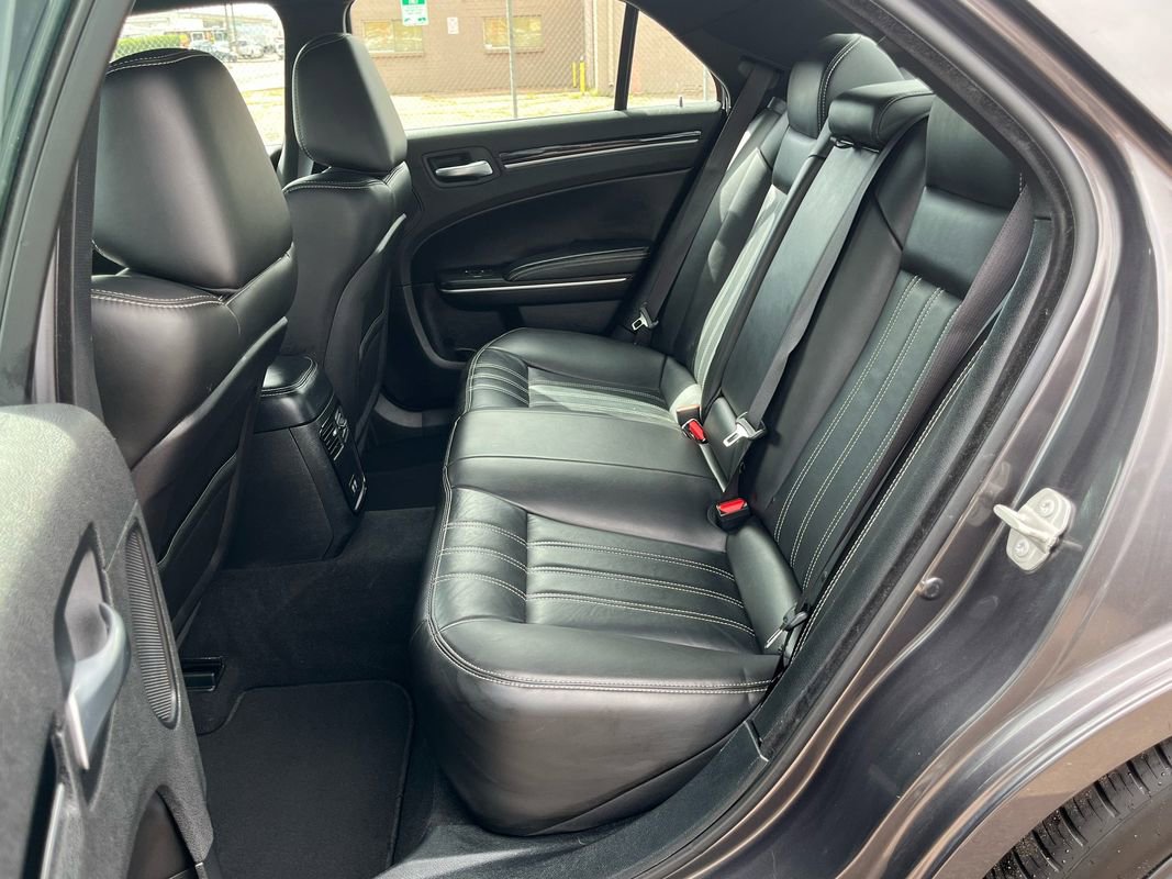 Used 2023 Chrysler 300 S image 17