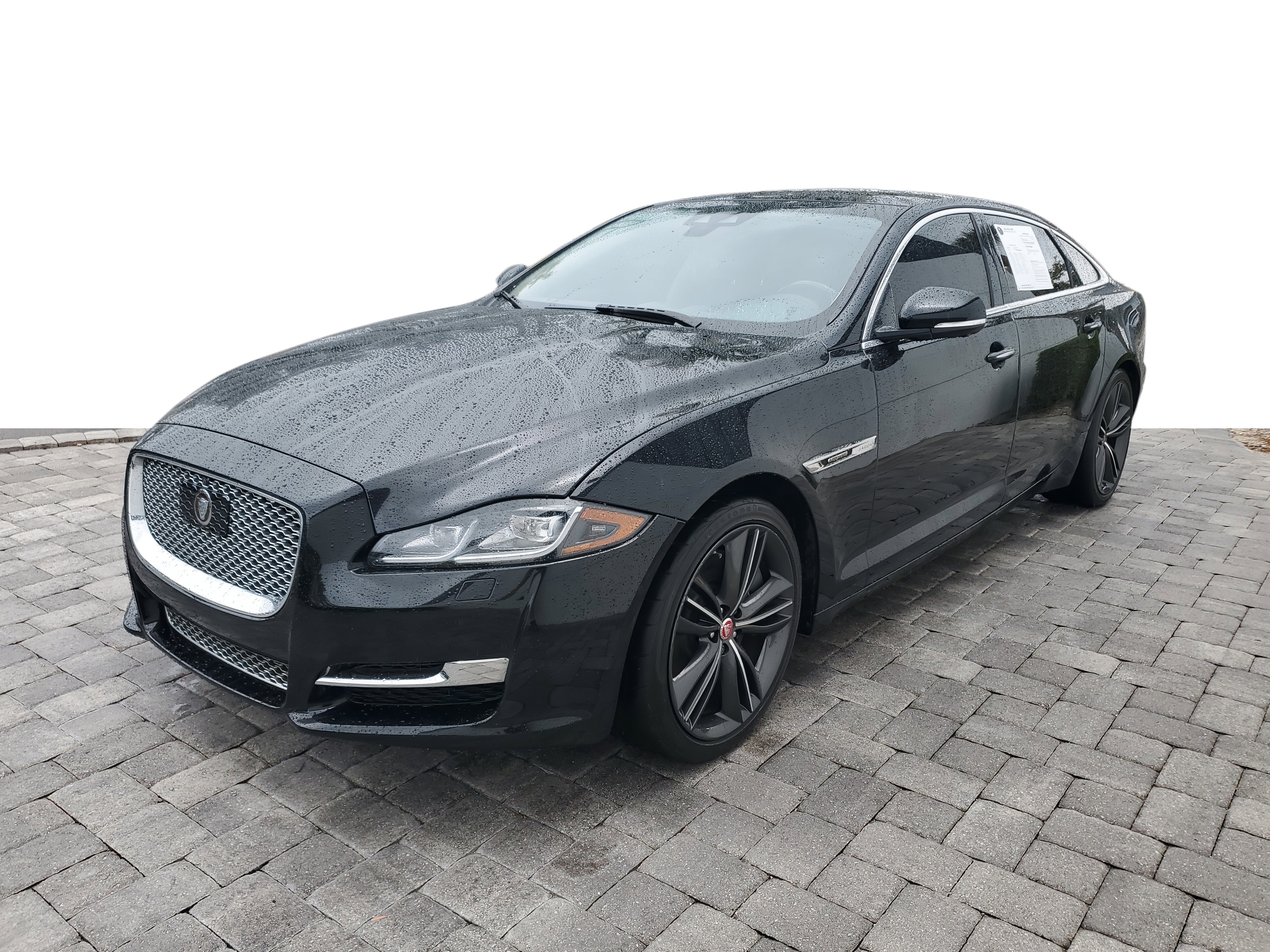 Used 2019 Jaguar XJ L Supercharged image 3