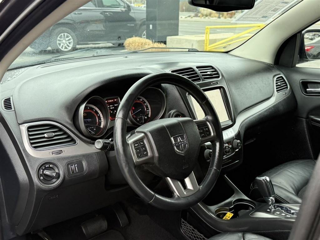 Used 2015 Dodge Journey Crossroad w/ Flexible Seating Group FWD image 12