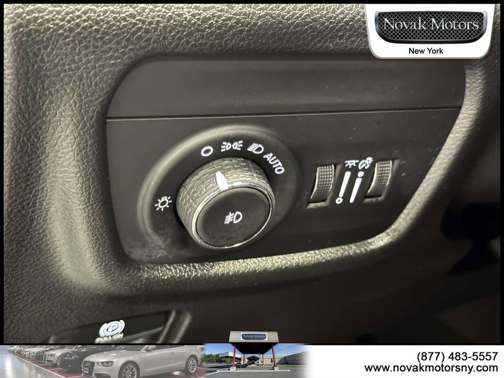 Used 2022 Jeep Grand Cherokee L Limited image 16