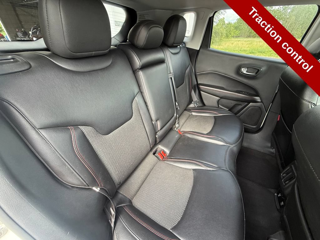 Used 2021 Jeep Compass Trailhawk AWD/4WD image 35
