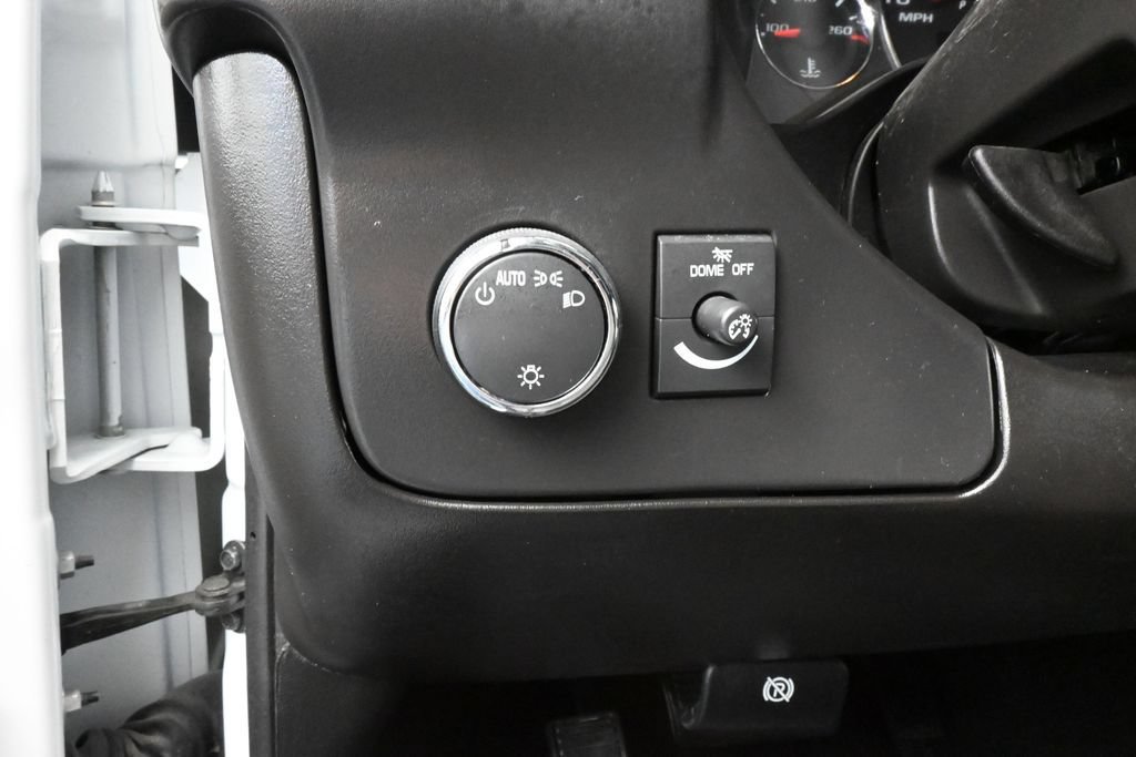 Used 2024 Chevrolet Express 2500 w/ Driver Convenience Package RWD image 12