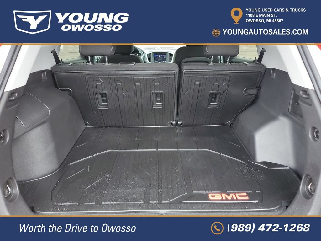Used 2024 GMC Terrain SLE w/ Driver Convenience Package FWD image 30