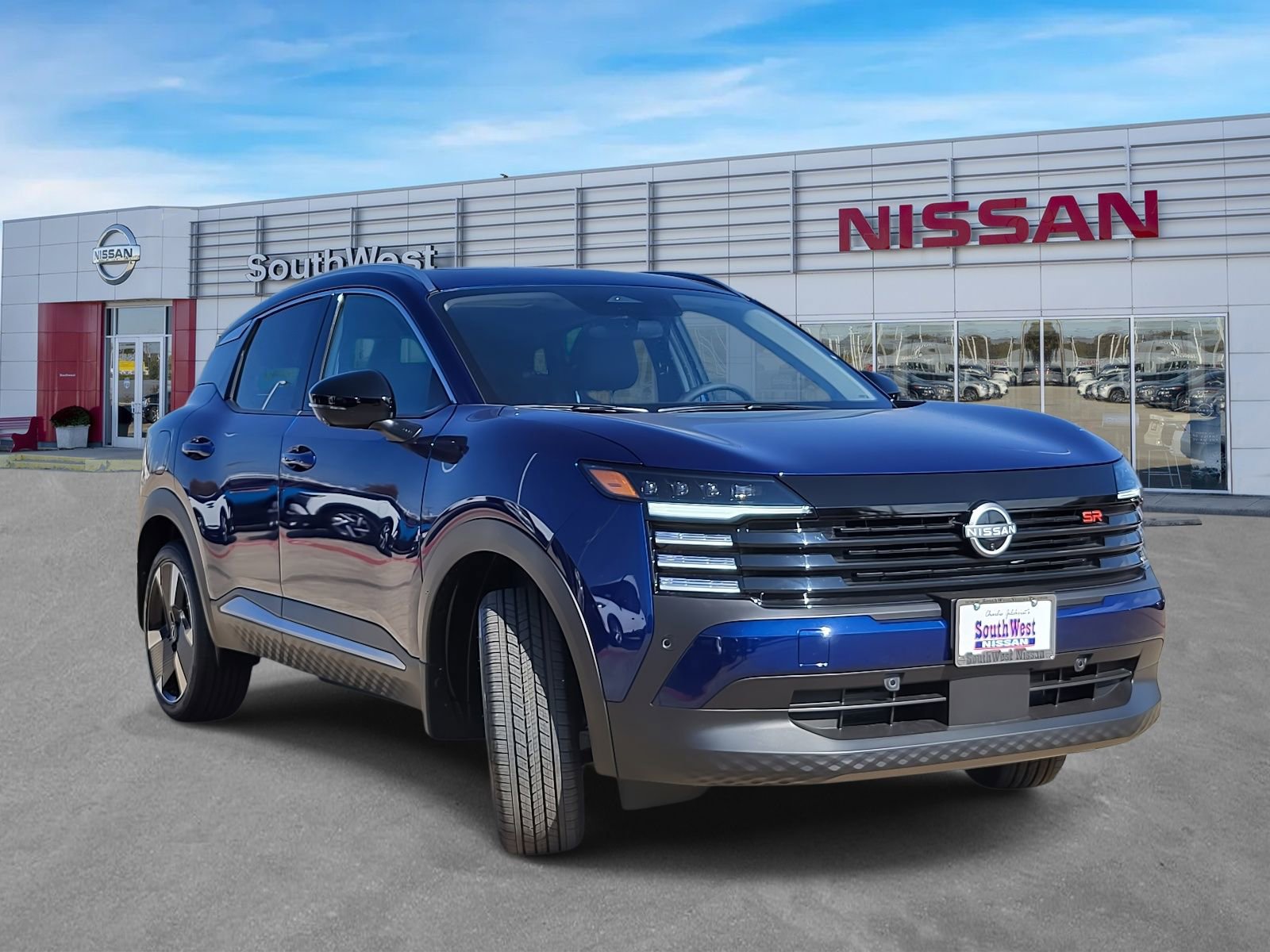 New 2026 Nissan Kicks SR w/ SR Premium Package FWD image 4