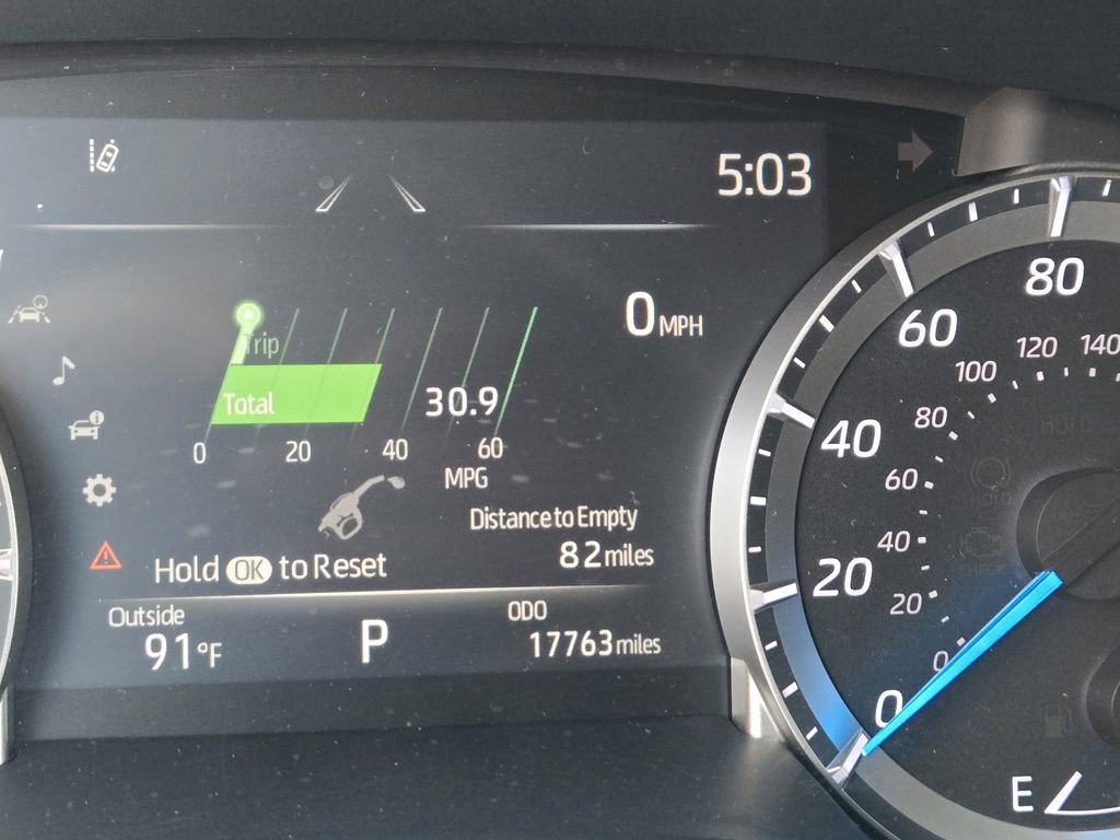 Used 2023 Toyota Highlander Bronze Edition image 10