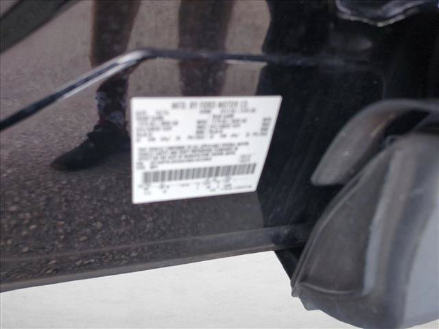 Used 2016 Ford Edge Titanium w/ Technology Package FWD image 25