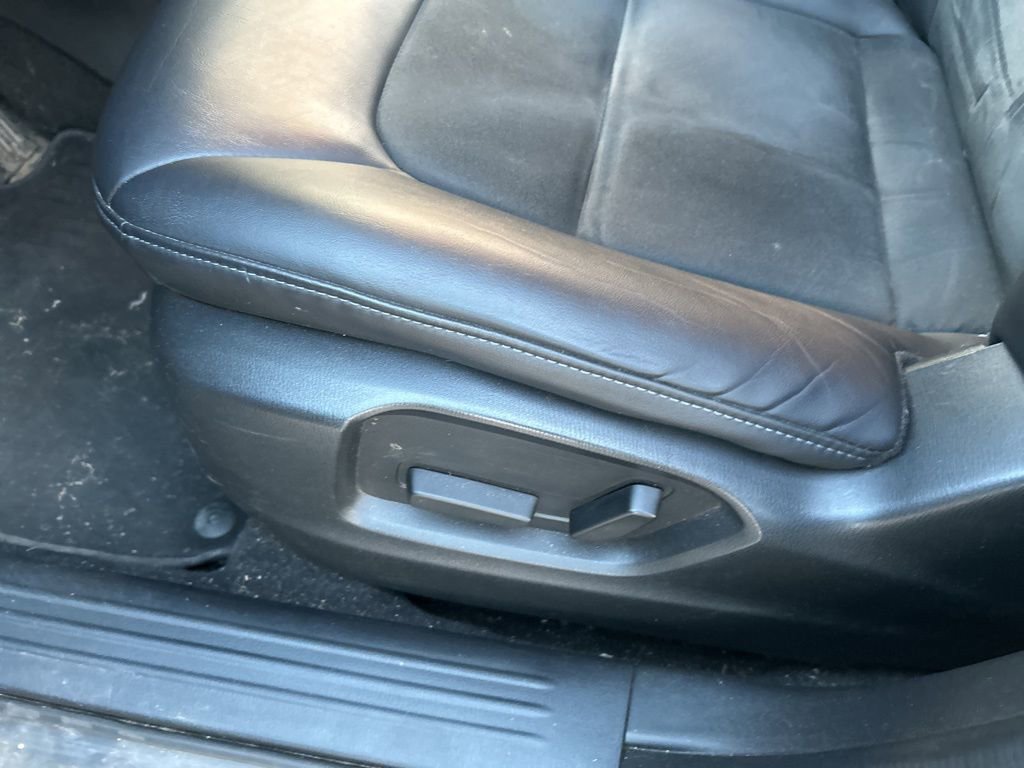 Used 2017 MAZDA CX-5 Touring w/ Preferred Equipment Package image 10