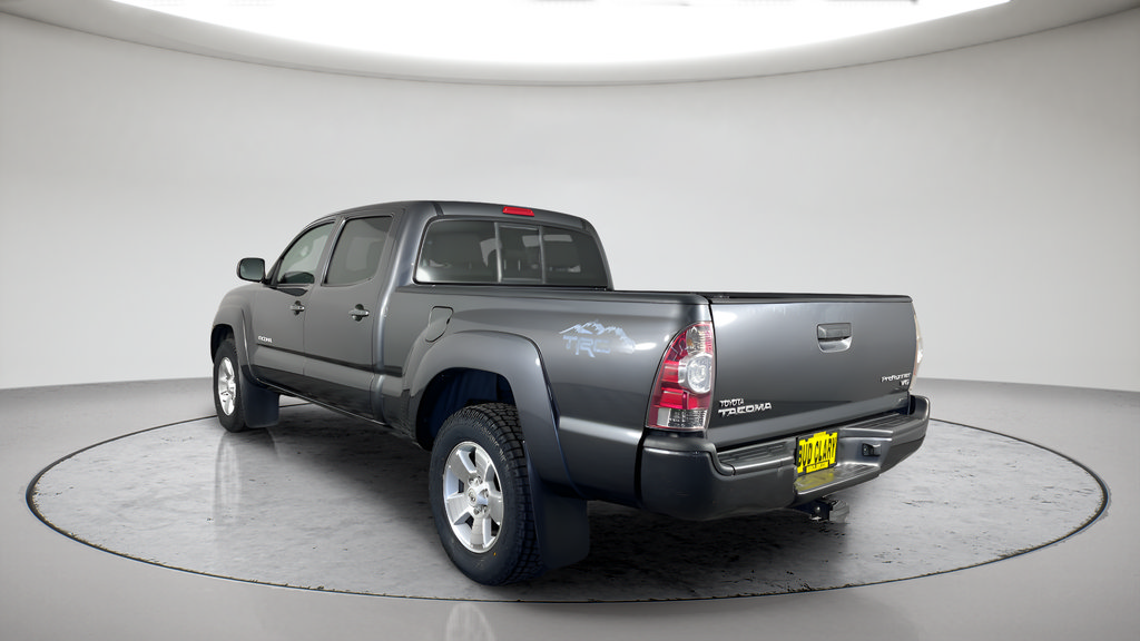 Used 2011 Toyota Tacoma PreRunner w/ TRD Sport Pkg RWD image 5