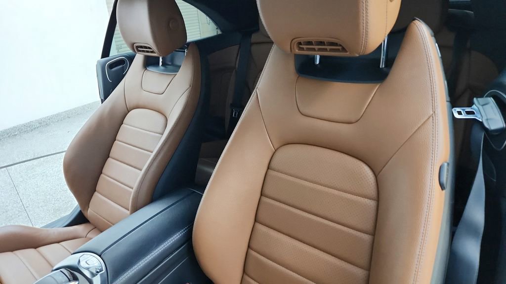 Used 2020 Mercedes-Benz C 300 Cabriolet image 15