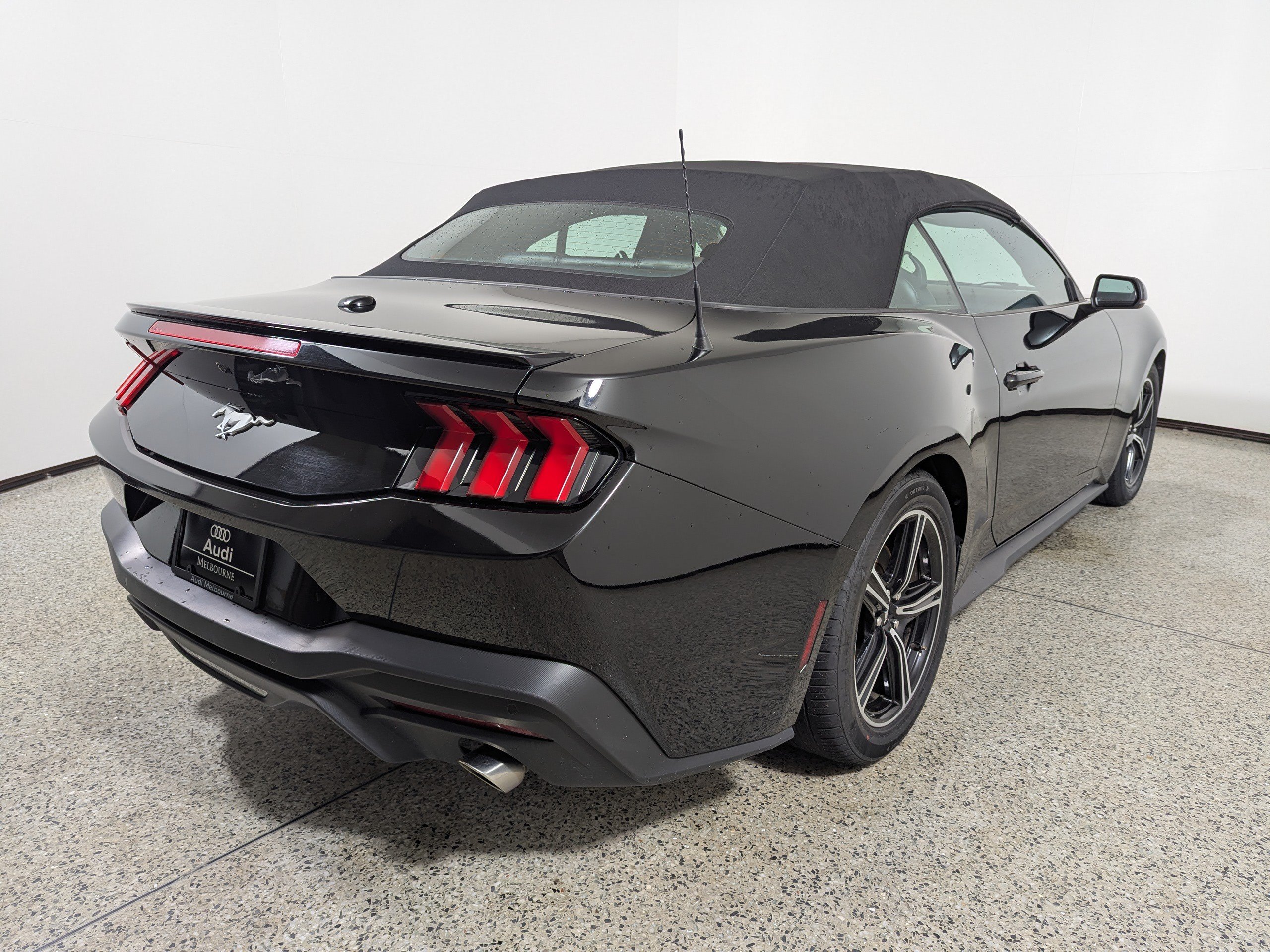 Used 2024 Ford Mustang Premium RWD image 7