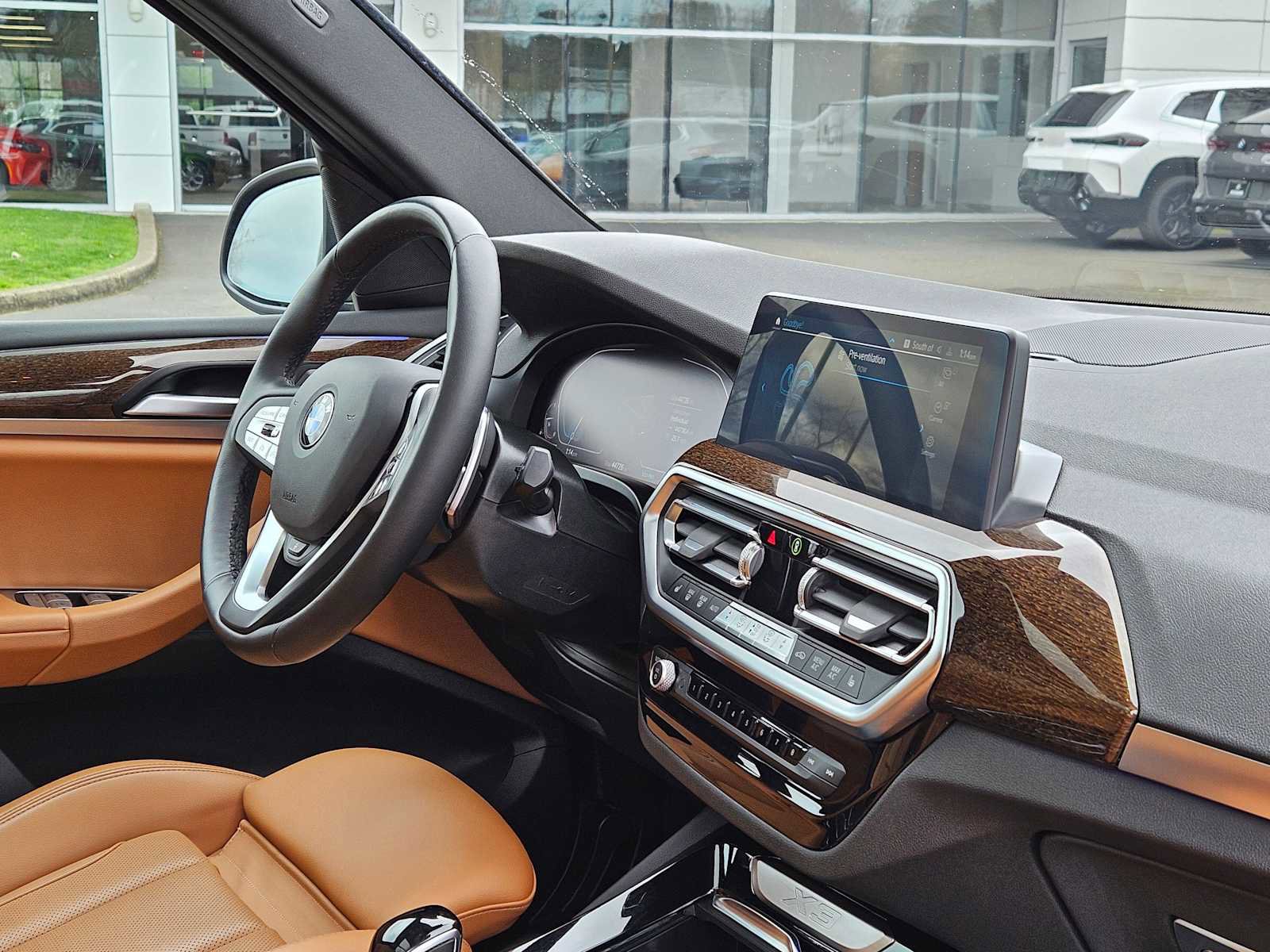 Used 2023 BMW X3 xDrive30i w/ Convenience Package image 12
