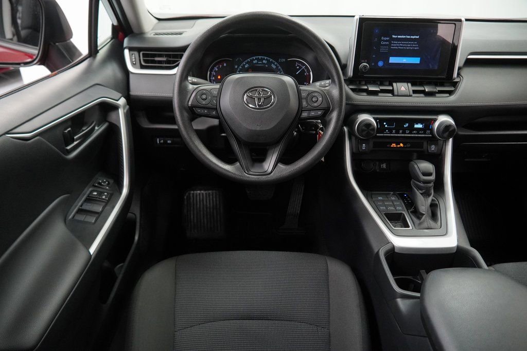 Used 2025 Toyota RAV4 LE image 20