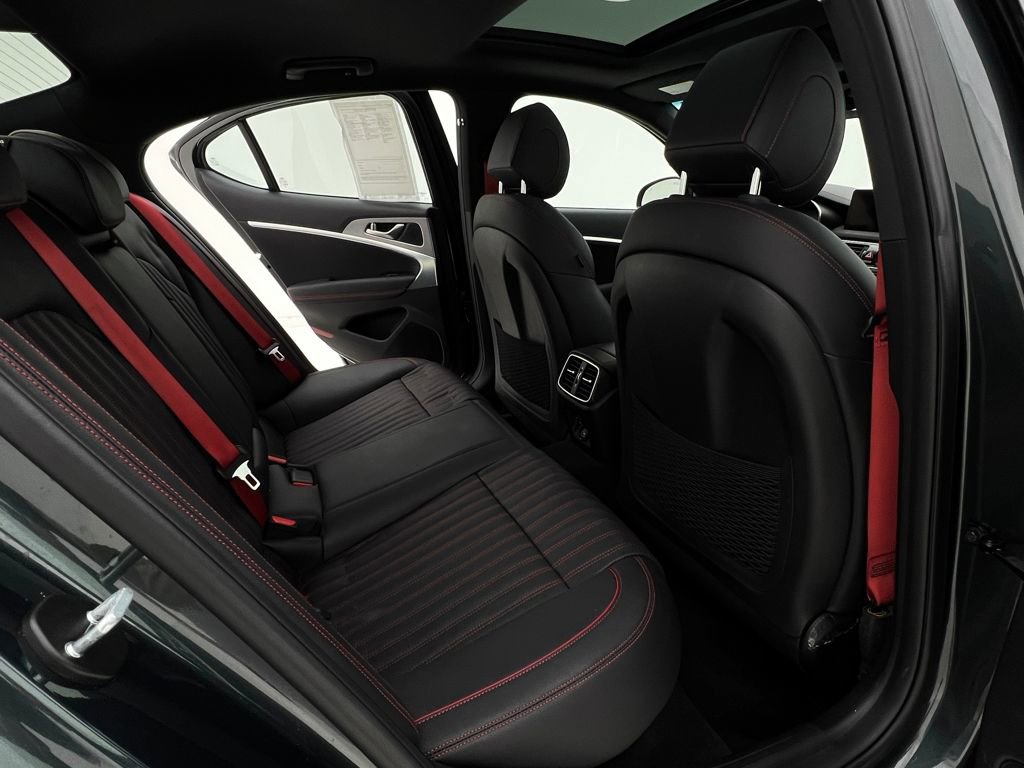 Used 2023 Genesis G70 2.0T w/ Sport Prestige Package image 18