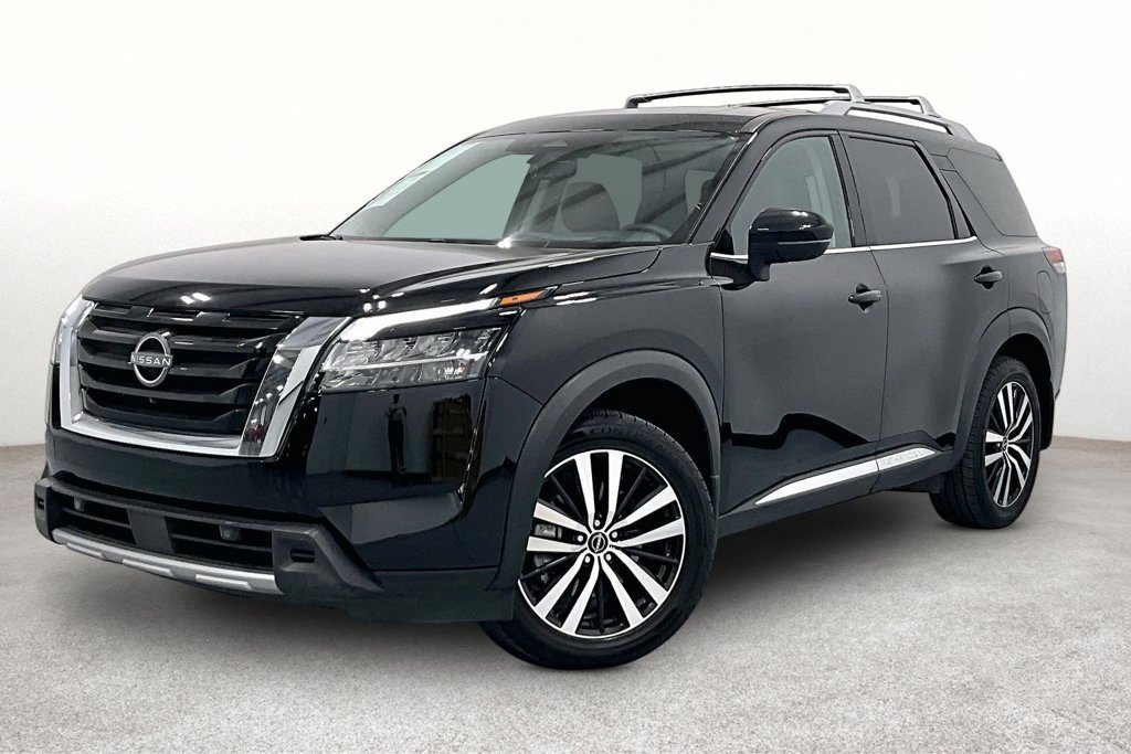 Used 2023 Nissan Pathfinder Platinum FWD image 14